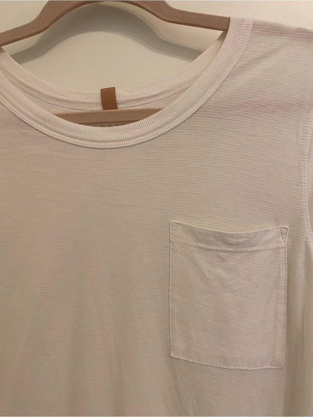 lunya White Short Sleeve Pocket Crew T-Shirt - Picture 2 of 3
